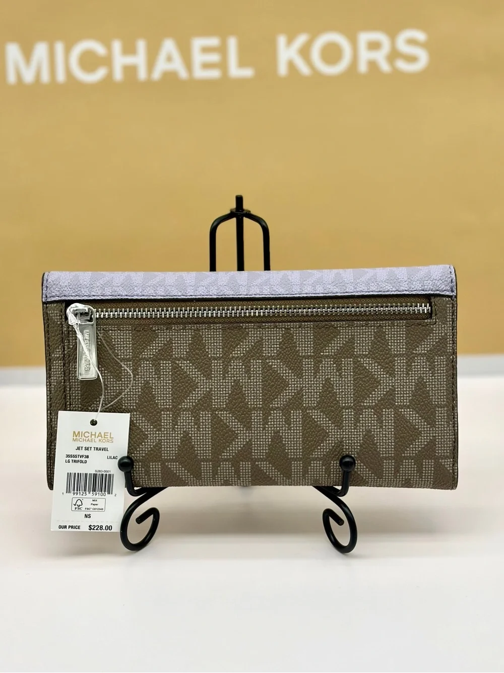Michael Kors Two-Tone Jet Set Travel Trifold Wallet Lilac Multi